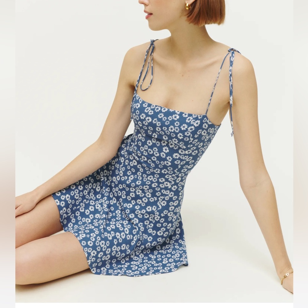 Mini dress